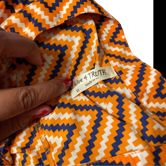 Live 4 Truth Sz 1x orange blue white chevron pattern top high low 3/4 sleeve - Picture 7 of 14